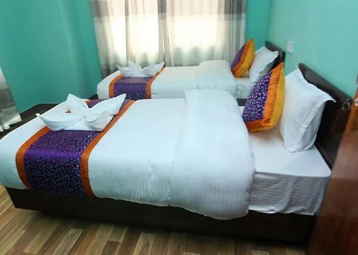 Hotel Rising 2*